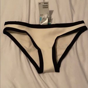 Bottom piece never worn